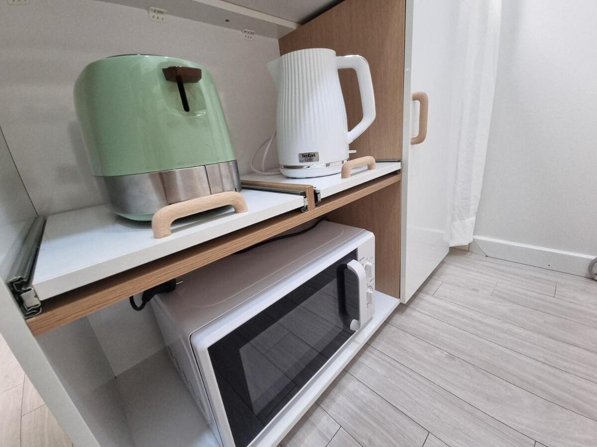 Apartment 3-bed Gimpo Airport Stay, Filtered Water, Dryer, Early Check-in Or Late Check-out Flexibly Seoul