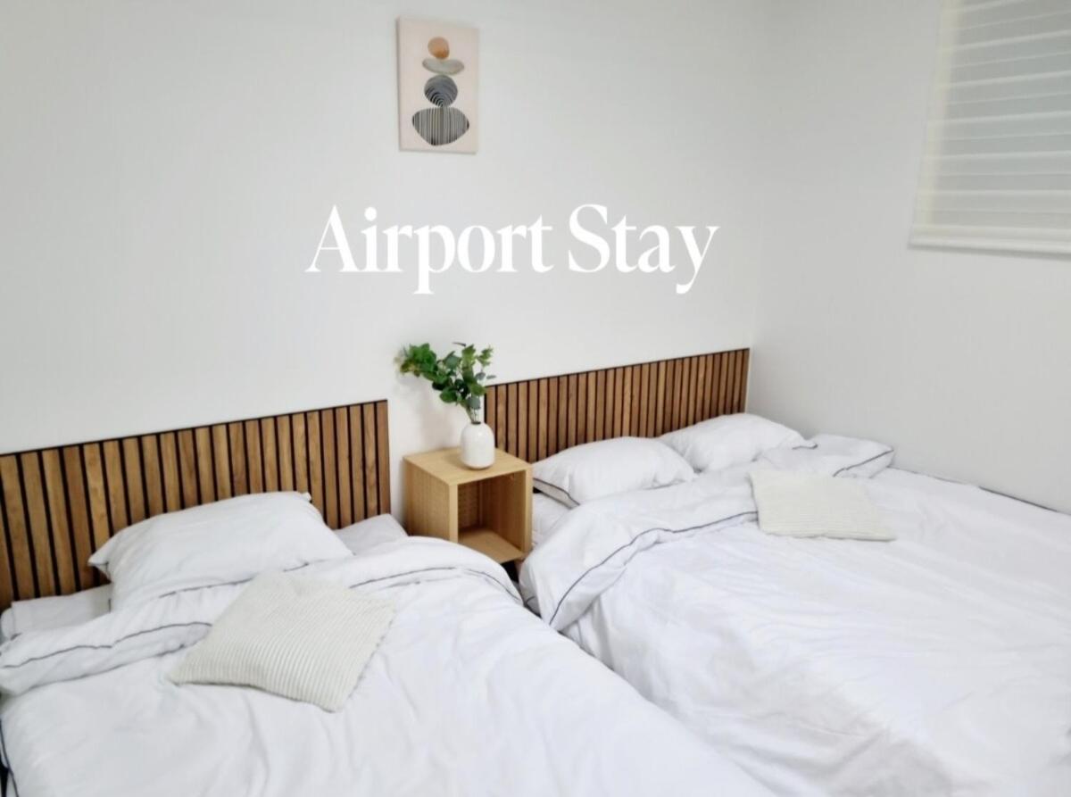 3-bed Gimpo Airport Stay, Filtered Water, Dryer, Early Check-in Or Late Check-out Flexibly *