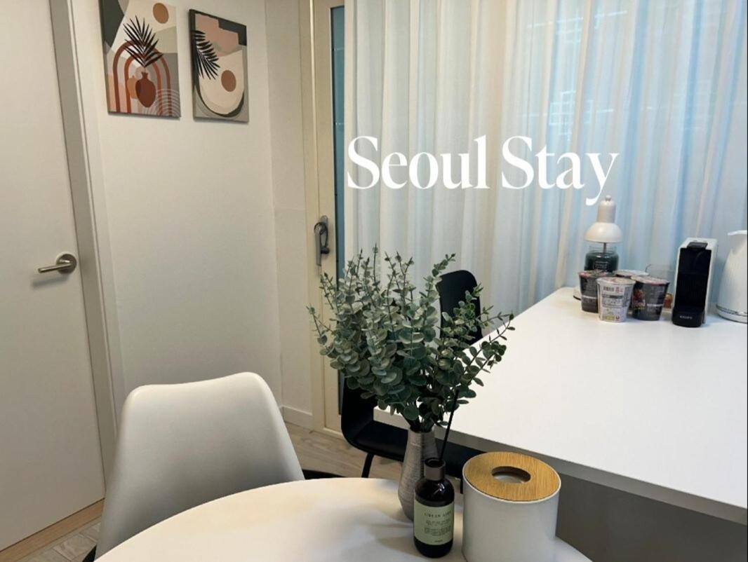 Apartment 3-bed Gimpo Airport Stay, Filtered Water, Dryer, Early Check-in Or Late Check-out Flexibly Seoul